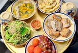 Mẹ đảm nấu cơm nhìn ngon đến nỗi nhiều người lầm tưởng ảnh AI, nhìn ai cũng muốn ăn thử