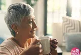 Uống cà phê sau tuổi 50: Những nguyên tắc đơn giản giúp thưởng thức mà không hại giấc ngủ