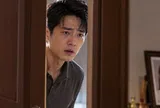 Nhận được 500 triệu từ vợ cũ, tôi tìm đến xin tái hôn rồi sững sờ khi thấy người mở cửa