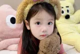 Ông nội đặt tên cho cháu gái ý nghĩa là Nguyễn Thị Thông Minh, mẹ bé đổi một chữ thành tên khác ấn tượng hơn