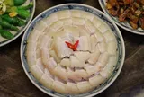 Luộc thịt, nhớ thêm thứ này, thịt vừa không bị thâm xỉn lại trắng thơm, ăn mềm ngọt