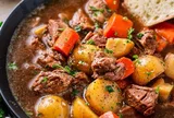 Nấu bò sốt vang mãi vẫn không ngon, thịt mùi gây, kém mềm nhừ, đầu bếp mách nhớ làm bước này món ăn đỉnh như ngoài hàng