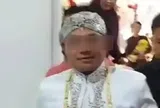 Đang vui chén rượu mừng, quan khách ngỡ ngàng chứng kiến chú rể bị cảnh sát giải đi vì lý do không ai ngờ tới