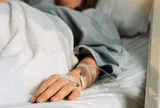 Bỏ lỡ "thời gian vàng" sau khi bị chó cắn, bé gái 11 tuổi tử vong sau 48 giờ phát bệnh dại