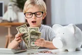 3 dấu hiệu ở trẻ khiến núi tiền của cha mẹ cũng "đội nón ra đi" khi lớn lên