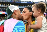 Tin vui World Cup 2026: Neymar lên chức bố lần thứ 5