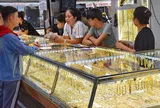 Đề xuất bỏ điều kiện kinh doanh đối với vàng trang sức, mỹ nghệ