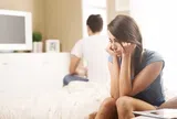 Sốc khi đọc tin nhắn của vợ với đồng nghiệp nam, tôi lao đến cơ quan rồi chỉ biết lầm lũi ra về trong sự xấu hổ