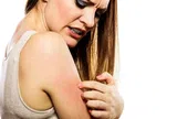 Nếu cánh tay xuất hiện 4 dấu hiệu này, rất có thể là cảnh báo ung thư, cần đi khám sớm