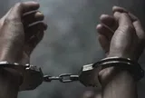 Mẹ bủn rủn phát hiện con gái 6 tuổi và con trai 3 tuổi tử vong trên giường, lời khai người cha gây phẫn nộ