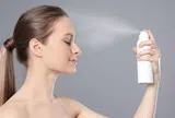 Xịt khoáng mỗi ngày nhưng da vẫn khô? Có thể bạn đang mắc phải những sai lầm này