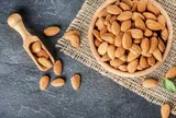 Hạnh nhân mua về đừng cất tùy tiện: Áp dụng ngay cách bảo quản này để giữ trọn dưỡng chất