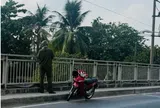 Phát hiện xe máy trên cầu Xáng, người đàn ông 55 tuổi làm nghề xe ôm mất tích