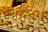 Giá vàng chiều nay 19/4: Vàng nhẫn giảm mạnh hơn vàng miếng, thị trường có điểm đáng chú ý