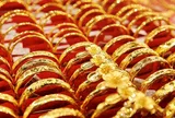 Giá vàng hôm nay 4/5: Đồng loạt tăng mạnh, nhiều nơi chạm 166,3 triệu đồng/lượng