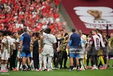 Cầu thủ Canada và Qatar ẩu đả sau tiếng còi mãn cuộc