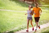 Nghiên cứu mới: Tay thuận có thể được hình thành nhiều từ quá trình luyện tập hơn là bẩm sinh