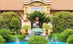 4 ngôi trường THPT hơn 100 tuổi ở TP.HCM: Toàn là “lò đào tạo” HSG, có trường được công nhận là Di tích kiến trúc lịch sử