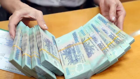 Công văn Sở Nội vụ: Phải hoàn trả toàn bộ số tiền trợ cấp tinh giản biên chế đã nhận theo Nghị định 154 khi được tuyển dụng lại là nội dung được quán triệt tại Công văn 4214, chi tiết thế nào?