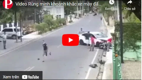 Video: Rùng mình khoảnh khắc xe máy đấu đầu ô tô, 2 thanh niên văng lên không trung