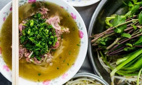 Món Tây hay món Việt thì bổ hơn? Giải đáp của bác sĩ Việt tại Mỹ khiến nhiều người bất ngờ