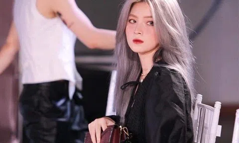 Gái xinh trận Cần Thơ vs CAND: body hồ lô, mặc đẹp ngắm không rời