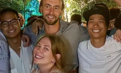 Ngôi sao 24/7: 18 tuổi, Pax Thiên trông "chuẩn men" bên cạnh Angelina, ảnh mới đẹp trai chết người