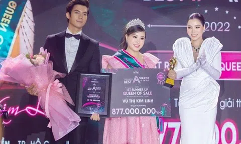 Top White Best Awards Of The Year 2022: “Cô nàng Lọ Lem” Vũ Thị Kim Linh đạt danh hiệu Á hoàng Sale 1