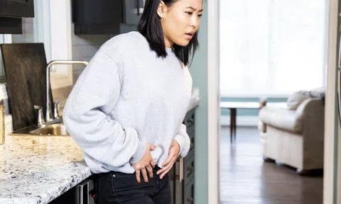 Nữ Việt kiều thấy bụng to dù khẳng định chưa làm "chuyện ấy", sự thật bất ngờ phía sau