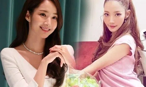 "Nữ hoàng dao kéo" Park Min Young gây xôn xao vì gương mặt có phần biến dạng và cổ nhăn nhúm