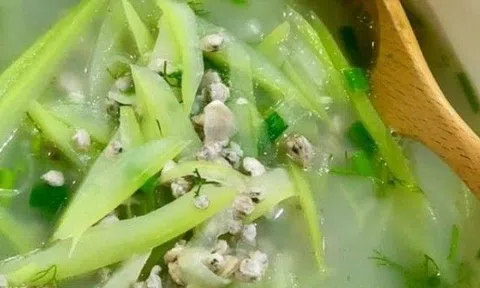 6 loại rau củ chữa táo bón hiệu quả, có loại giá rất rẻ, làm món canh ngọt mát mùa hè