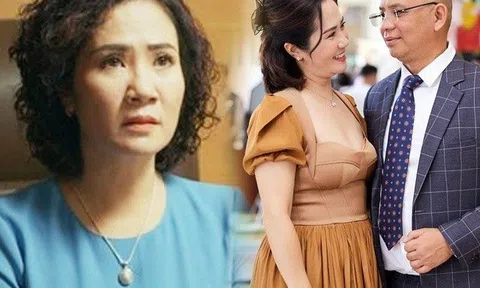 Bà Vụ trưởng quyền lực "Đấu Trí": Chưa 50 tuổi đã lên chức bà ngoại, nửa đêm chồng vẫn sẵn sàng vào bếp