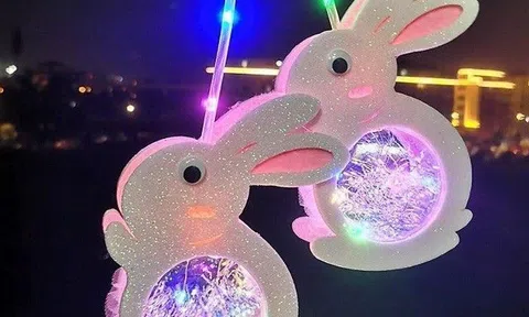 Quây quần cùng con đêm Trung Thu, ba mẹ hãy sắm ngay những món đồ chơi đáng yêu này nhé!
