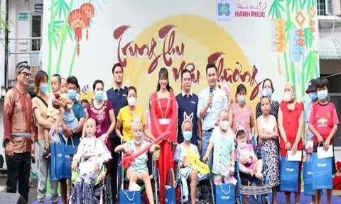 "Hành trình hạnh phúc" - Mang “Trung thu yêu thương” đến với bệnh nhi ung thư