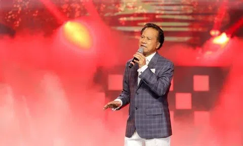 Ở tuổi 80, "ông hoàng nhạc sến" Chế Linh sợ COVID-19 hơn sợ vợ