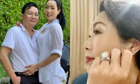 Trịnh Kim Chi được chồng tặng quà bạc tỷ khiến dân mạng đòi đeo kính đen nhân kỷ niệm 22 năm ngày cưới