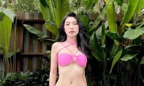 Khổng Tú Quỳnh tôn dáng "mình trắm" với bikini dây chằng chịt, không bơm độn vẫn đẹp tuyệt