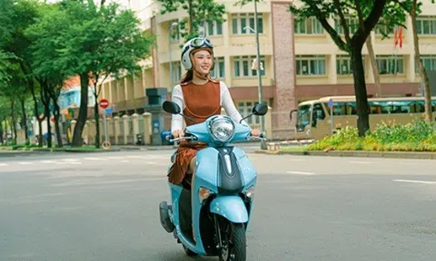 Bắt gặp hình ảnh đời thường của Hoa hậu Mai Phương, vẫn chuẩn thần thái “đẹp-độc-đỉnh”