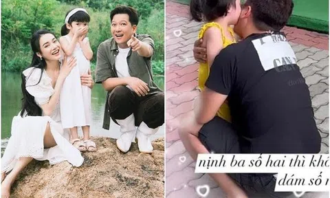 Trường Giang giản dị mang dép lào đi đón con, Nhã Phương "kể tội" ái nữ quá nịnh bố