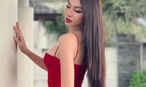Mê mẩn mỹ nhân kiếm 3 triệu USD có thân hình tuyệt mỹ, khẳng định không dao kéo