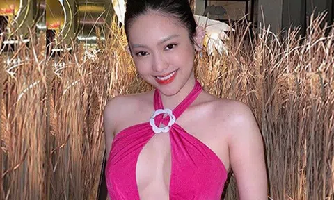 Không còn ầm ĩ thị phi, Hotgirl Thuý Vi giờ cất tiệt đồ ren, hở chút đỉnh vẫn hút bộn like