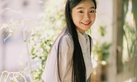 Cô bí thư Đoàn quê Cần Thơ có chân dài da trắng như bông bưởi, làm đường đua Hoa hậu Việt Nam "nổi sóng"