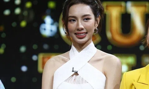 Hoa hậu Thùy Tiên chạnh lòng vì tuổi thơ hay xa mẹ, khẳng định vương miện thật sự "rất nặng"