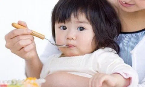 Bổ sung kẽm và sắt cùng lúc cho trẻ cần lưu ý gì?