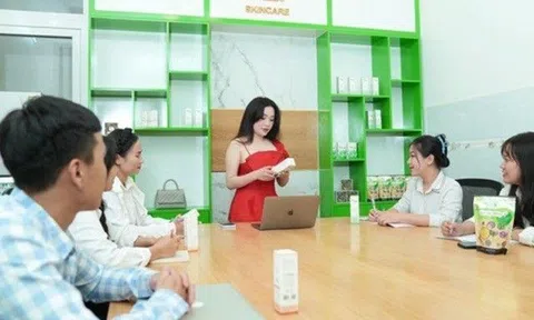 Mỹ phẩm Sắc Mộc Thảo đồng hành cùng spa Việt