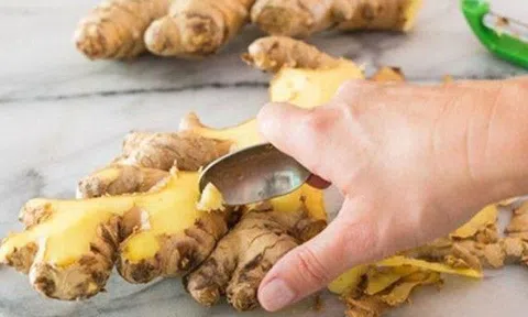 Ăn gừng có nên gọt vỏ không? 4 kiểu người ăn vào dễ sinh bệnh, riêng nhóm này ăn vào rất có lợi