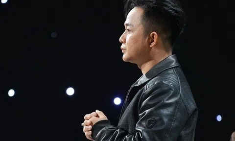 Nam ca sĩ Việt 4 lần suýt chết, viết di chúc ở tuổi 41 để lại toàn bộ nhà cửa đất đai cho gia đình