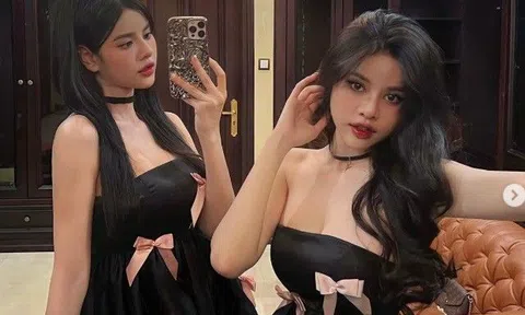 Phát hiện cặp chị em song sinh da trắng như tuyết, ăn diện ngọt ngào hay táo bạo đều hút