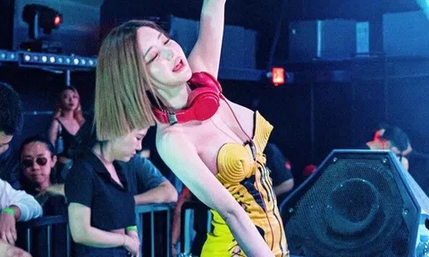 Nữ DJ có vòng 1 ấn tượng nhất Hàn Quốc đến Việt Nam, diện áo dài trên phố, ngoài đời xinh hơn trên mạng