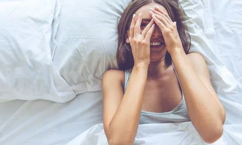 Giấc mơ làm "chuyện ấy" với người cũ tiết lộ điều gì? Giải mã bí ẩn đằng sau 7 giấc mơ tình dục
